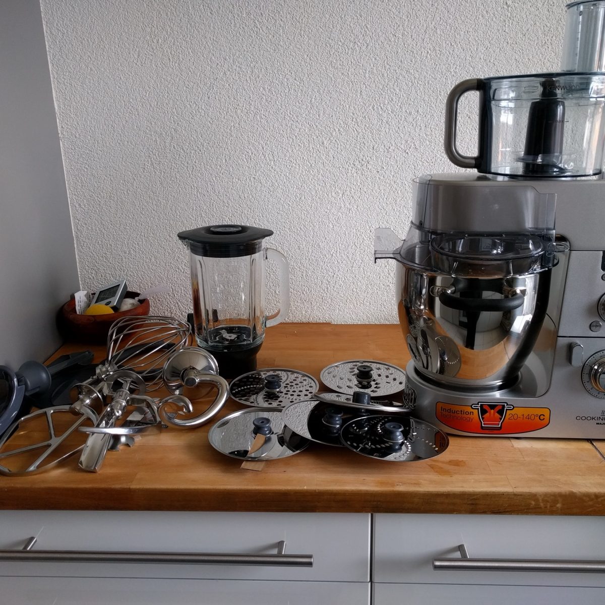Thermomix TM7 ou Kenwood Cooking Chef : quel robot choisir ?
