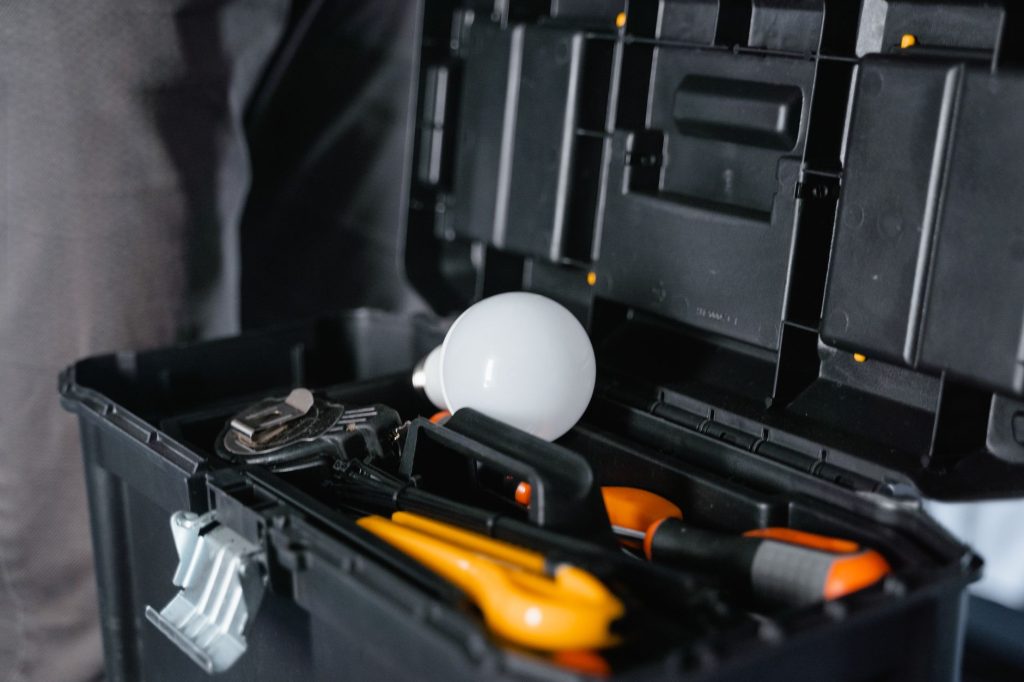 Boite a outils pour petites reparations