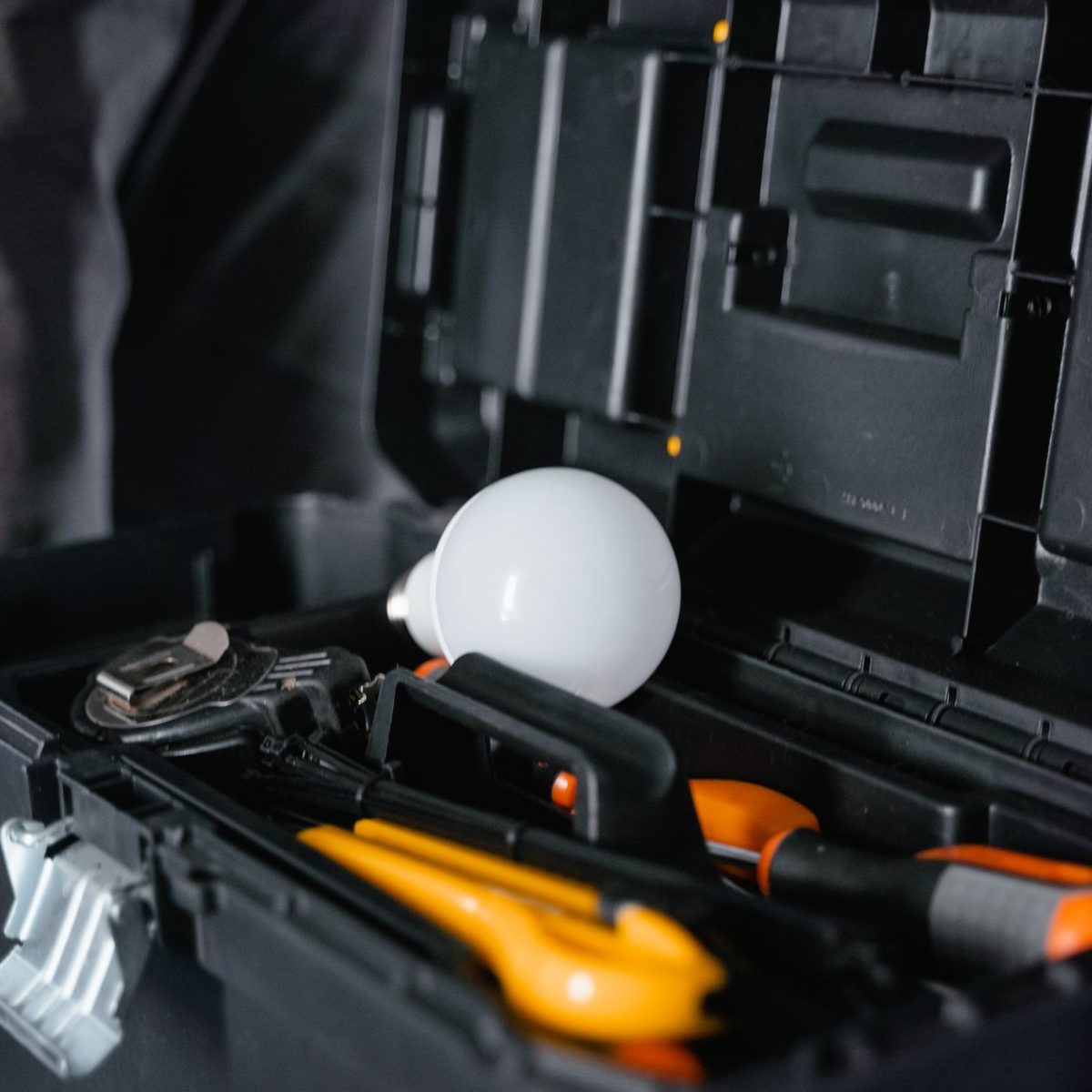 Boite a outils pour petites reparations