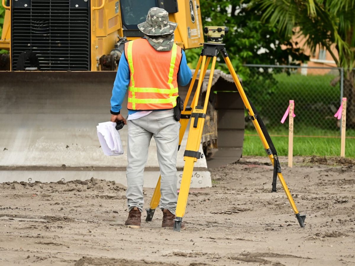Prix d'un bornage de terrain non constructible : ce qu'il faut prévoir